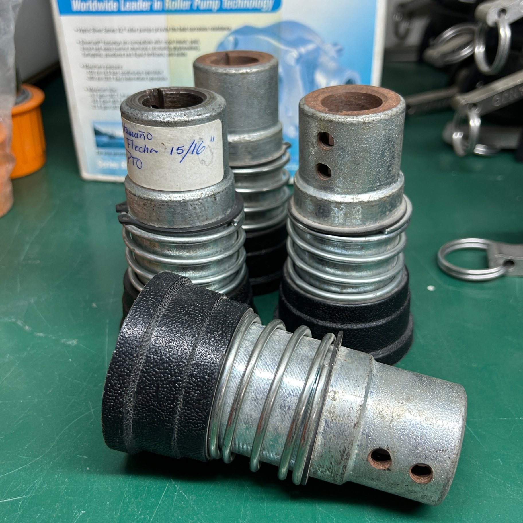Cople PTO HYPRO 1323-0072 (Flecha 15/16")
